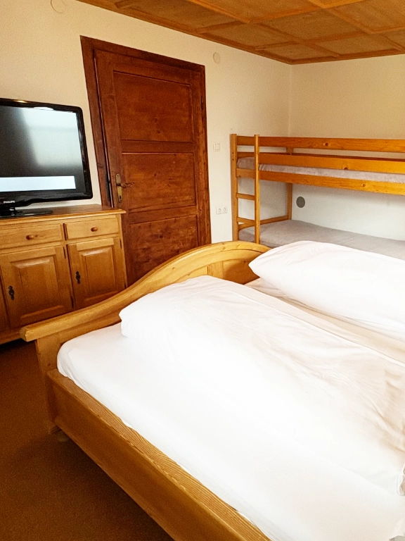 Schlafzimmer mit Etagenbett