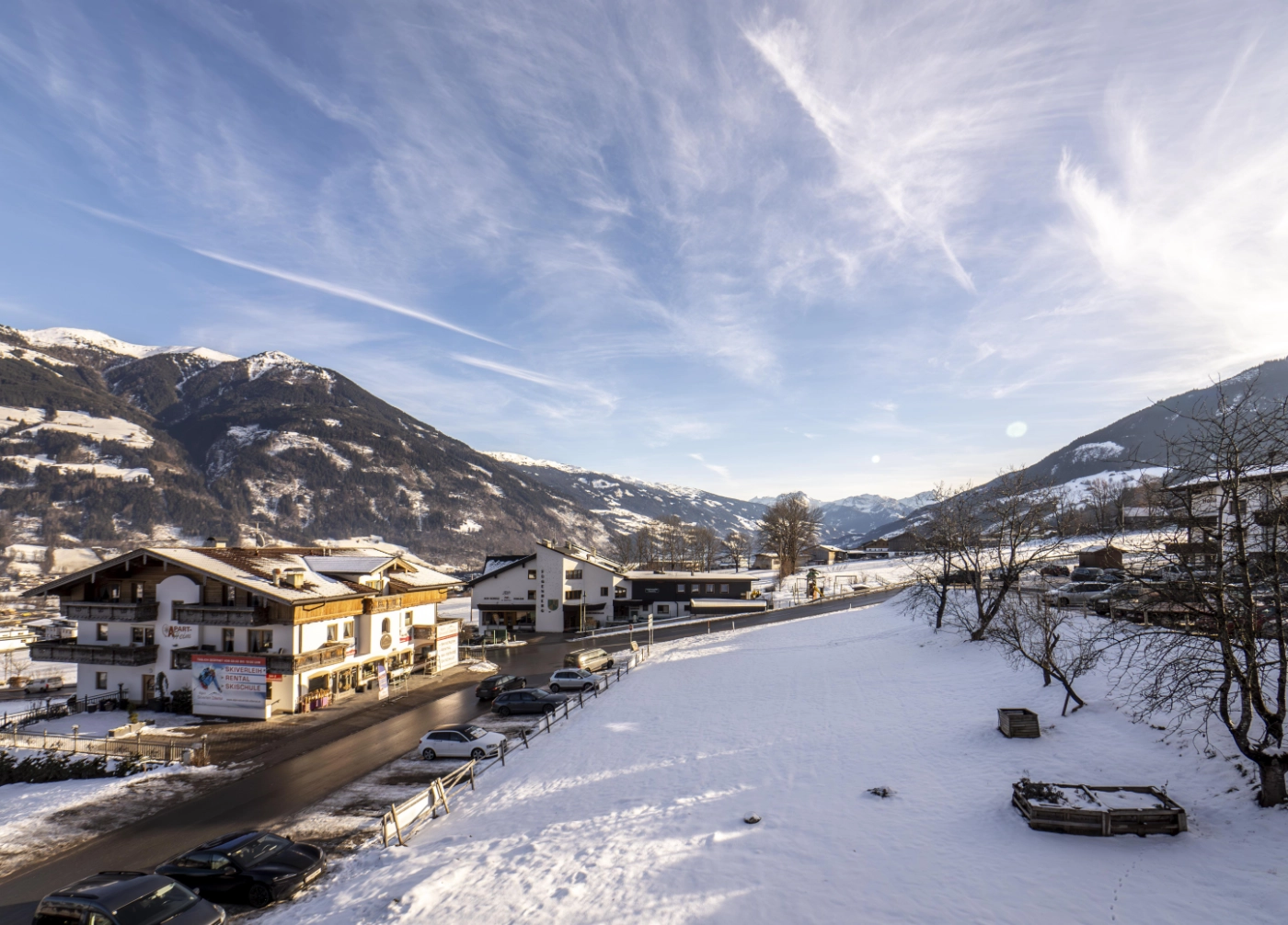 Skiverleih neben Pension Kohler